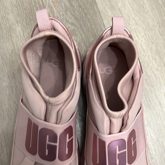 UGG Neutra Metallic Sneakers In Pink Crystal 6.5 / 37.5 Brand New - Picture 7 of 8